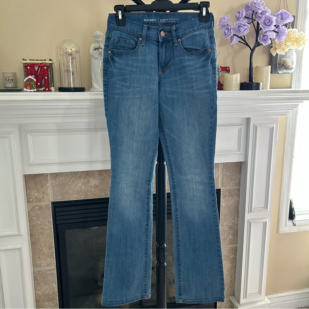 🆕Mid Rise Old Navy Curvy Size 00 Jeans